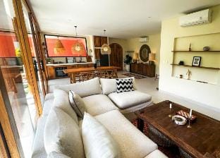 NEW! Villa Soul Acts - 2BR Villa in Seseh Vacation rental in Mengwi