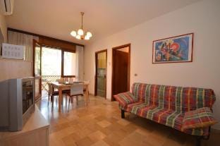 Peaceful Contemporary Space for a Restful Stay Apartment in Bibione