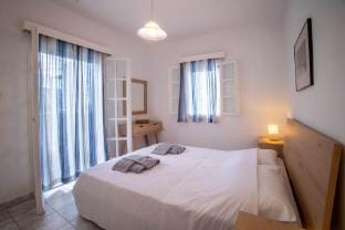 Naoussa Breeze Residence Apartment in Naousa