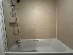 Willans House in City Centre By Yoko Property Vacation rental in Rugby