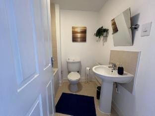 Willans House in City Centre By Yoko Property Vacation rental in Rugby