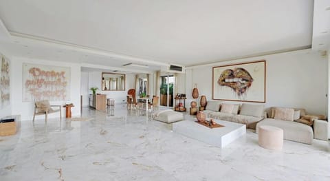 Modern apartment - 3BR-6P - Neuilly-sur-Seine Hotel in Paris