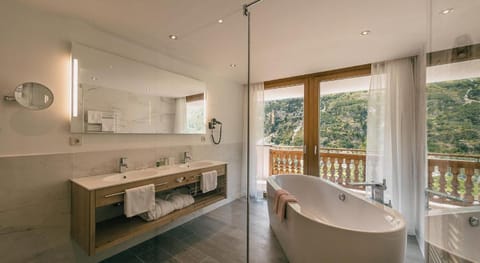 Gourmet & Wine Hotel Austria - 4 Sterne superior Hotel in Obergurgl