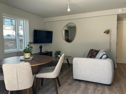 Fisherwick House Apartments Bed and Breakfast in Belfast