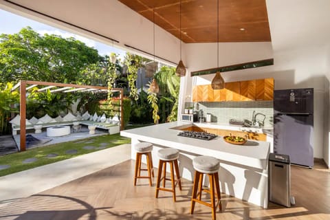 Middle House Bali Hotel in North Kuta