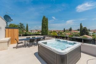 Villa Villa Sunshine Villa in Novigrad