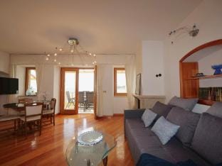 Apartment Apartman Sunset Apartment in Novigrad