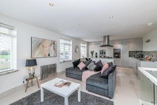 City Centre Duplex - Racecourse views w/ parking Vacation rental in Chester