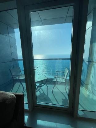 A charming offshore flat view Vacation rental in Ajman