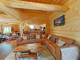 The Log Cabin at The Barn Vacation rental in England