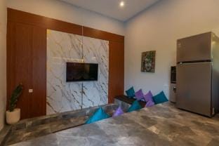 Astina Villa Cemagi By Bali Cabin Villa in Kediri