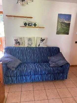 Magnificent apartment with garden in Chalet Vacation rental in Chiesa In Valmalenco