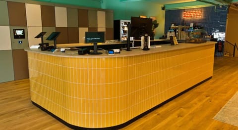 De Lola Podshotel Capsule hotel in The Hague