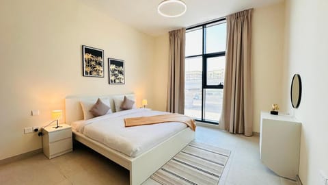 Belvilla Luxe at Concord tower with Pool & Gym near JLT Hotel in Dubai