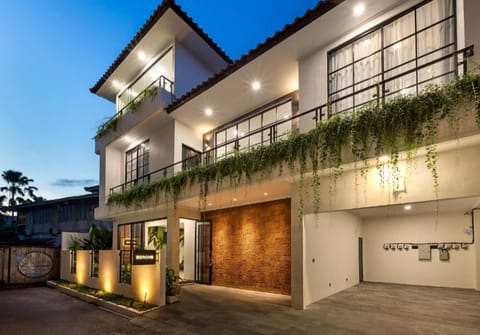 Beach8 Canggu By Kerta Living Bed and Breakfast in North Kuta