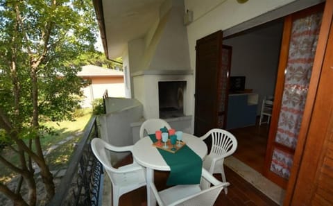 Comfortable three room apartment in Lignano with parking Apartment in Bibione