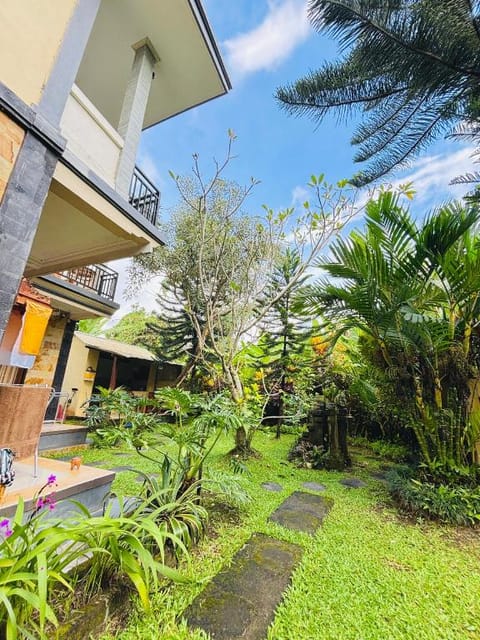 Citra guest house Hotel in Ubud