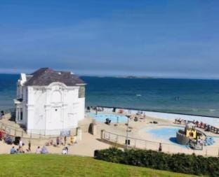 3 The Pebbles Apartment in Portrush