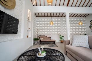 Casa Lova - Private Luxury 2 BR Villa with Pool Villa in Kediri