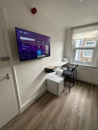 Comfortable Ensuite with Private Bathroom Vacation rental in Blackpool