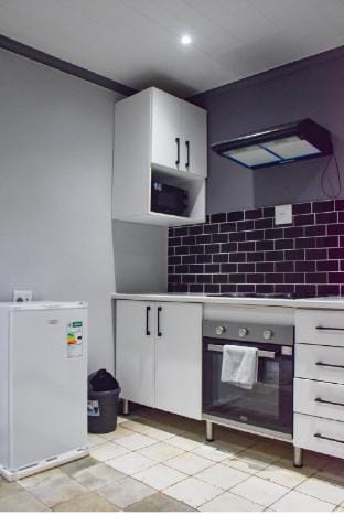 Blade Flatlet in Kuilsriver  Vacation rental in Cape Town