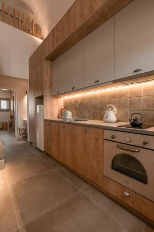 Villa Anelia with pool by Arivia Villas Villa in Mesaria