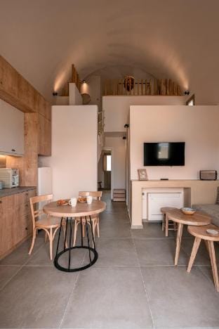 Villa Aravella with pool by Arivia Villas Villa in Mesaria