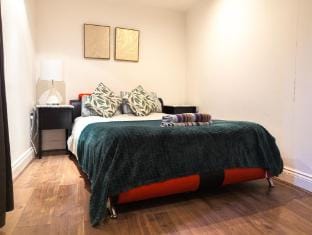 Entire 1 Bedroom Apt - Private & Self-Contained Apartment in Portsmouth