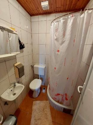 Rooms Ivan Špehar 2 Vacation rental in Plitvice Lakes Park