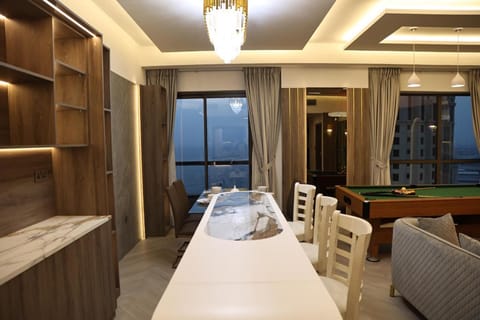 Highend Luxury Bahar Stay Hotel in Dubai