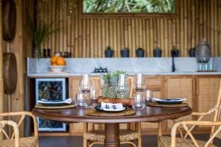 Sidemen Luxury Nyan Bali - Bamboo House Vacation rental in Selat