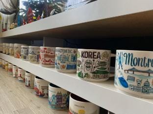 Modern Home in Konak Next to Historic Elevator Apartment in Izmir