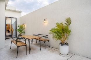 DayDreamer Villa  – Walk to the Beach and St. Ali Villa in North Kuta