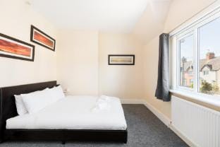 21 Park Road | 3-Bed House Vacation rental in Stratford-upon-Avon