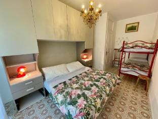 Sunny family apartment with pool near the beach Apartment in Caorle