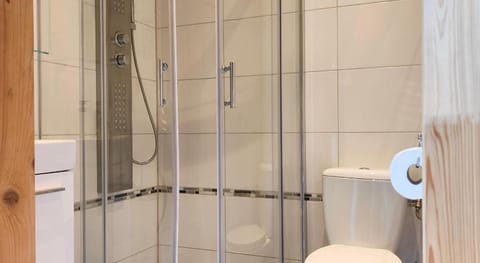 Domki letniskowe Flinder Campground/ 
RV Resort in West Pomeranian Voivodeship, Poland