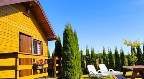 Domki letniskowe Flinder Campground/ 
RV Resort in West Pomeranian Voivodeship, Poland