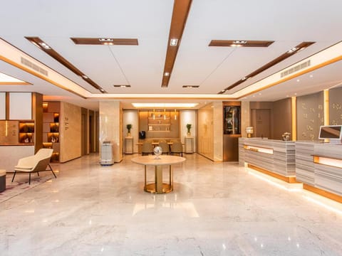 Lavande Hotel Beijing Fangshan Liangxiang University Town Suzhong Subway Station Hotel in Beijing