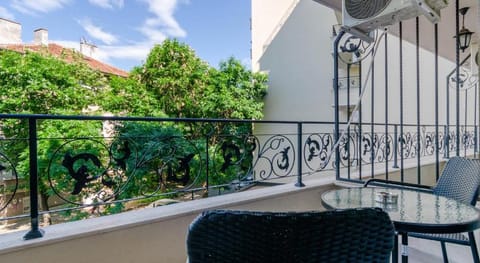 Hotel Rooms St Paul 13  Self Check in -Budget Stay Hotel in Plovdiv Province