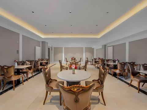 Vienna Hotel Beijing Changping Science Park Business District Shuitun Hotel in Beijing