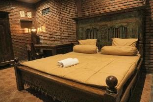 Din House Classic Package family Vacation rental in Kuta Selatan