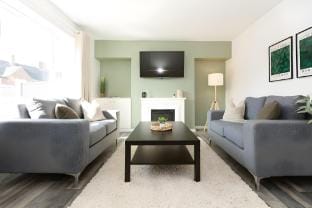 Relaxing 3BR Stay | Perfect for Work & Leisure Vacation rental in Nottingham
