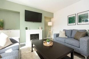 Relaxing 3BR Stay | Perfect for Work & Leisure Vacation rental in Nottingham