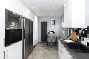 Relaxing 3BR Stay | Perfect for Work & Leisure Vacation rental in Nottingham