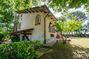 PoloTuristicoUmbria Villa in Campagna con Piscina Villa in Umbria