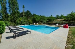 PoloTuristicoUmbria Villa in Campagna con Piscina Villa in Umbria