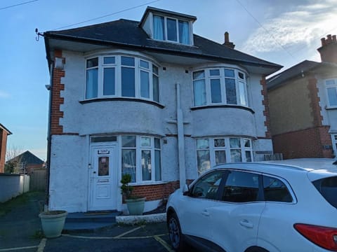 Amitie Guest House Hotel in Bournemouth