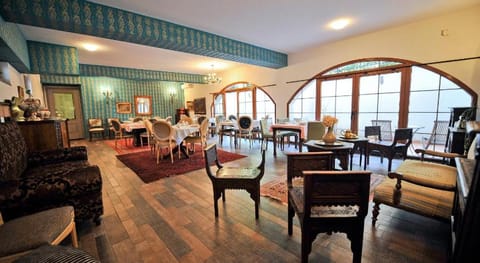 Royal Gold Hotel in Sarajevo