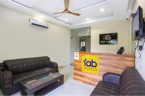 FabHotel Shiv Rachna Hotel in Jaipur