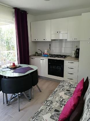 Emi - One bedroom apartment near beach Vacation rental in Šibenik